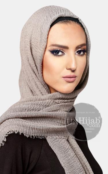 Hijab froissé Taupe Basic Collection